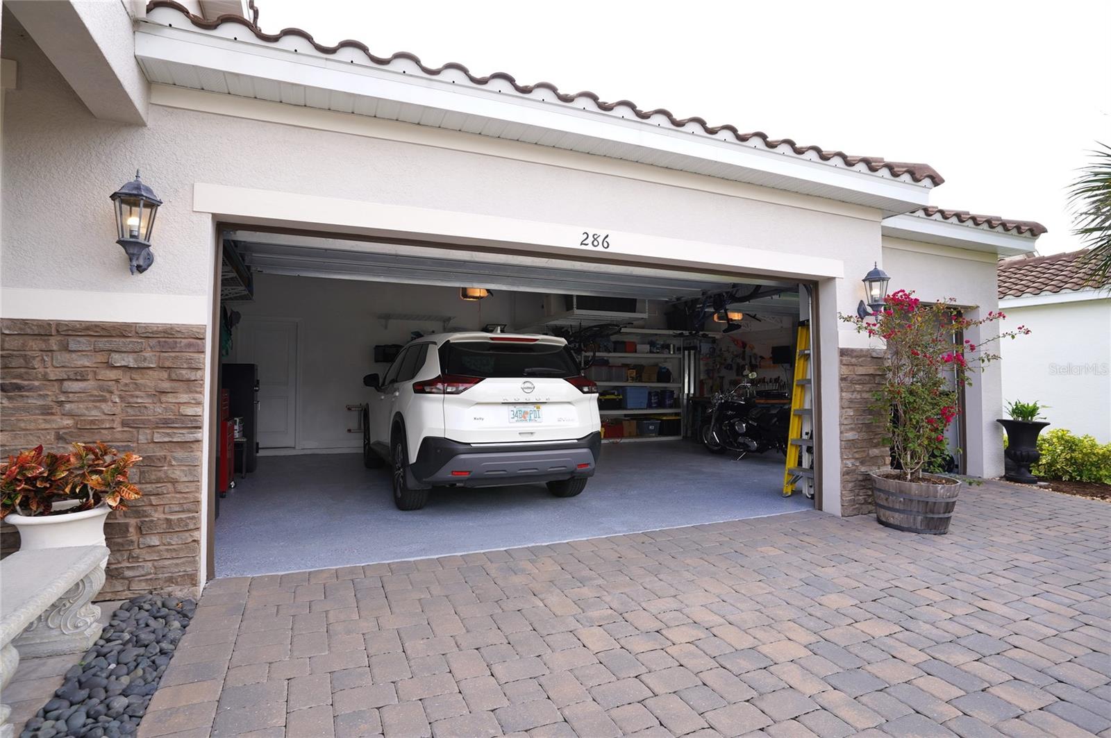 Image 37 of 100 For 286 Daylily Boulevard