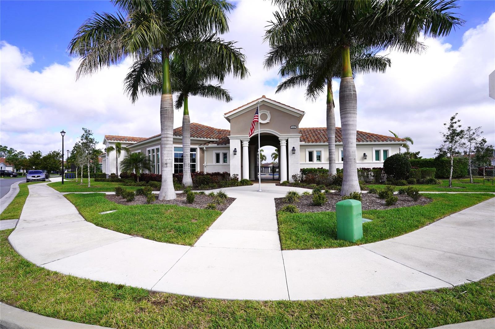 Image 46 of 100 For 286 Daylily Boulevard