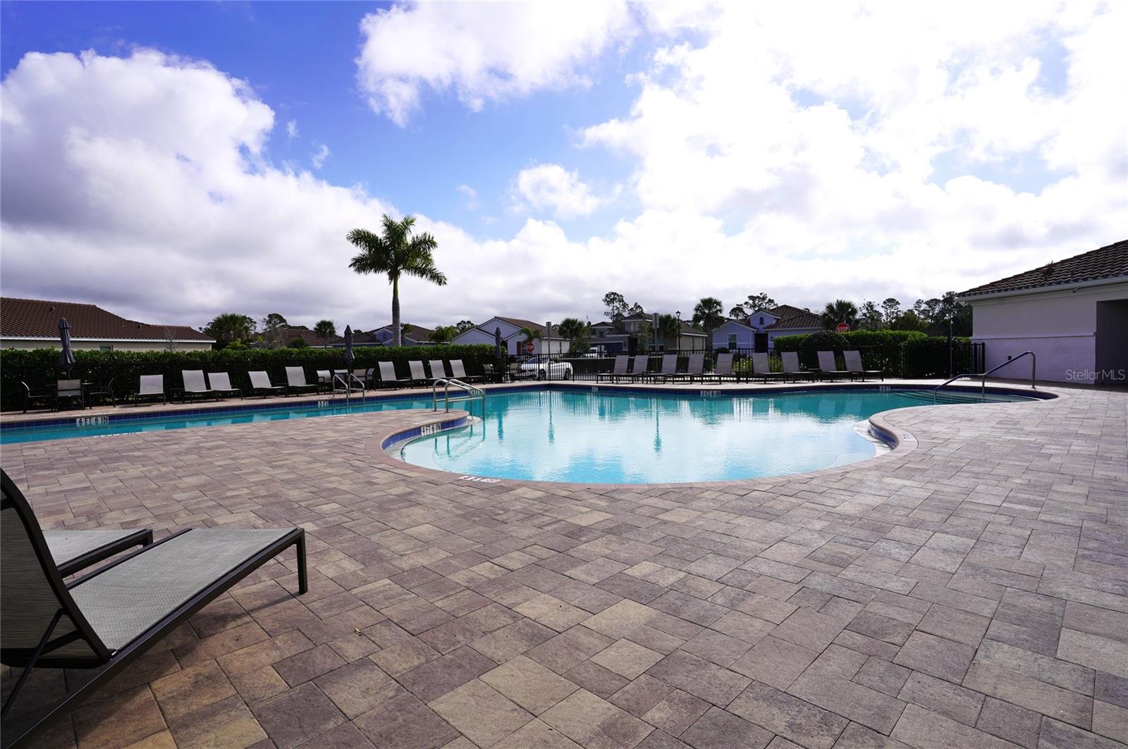 Image 50 of 100 For 286 Daylily Boulevard