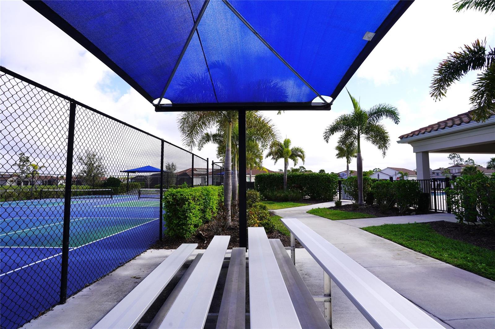 Image 52 of 100 For 286 Daylily Boulevard