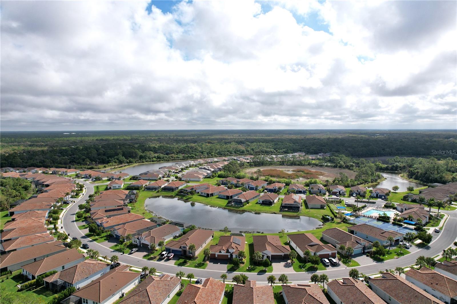 Image 63 of 100 For 286 Daylily Boulevard