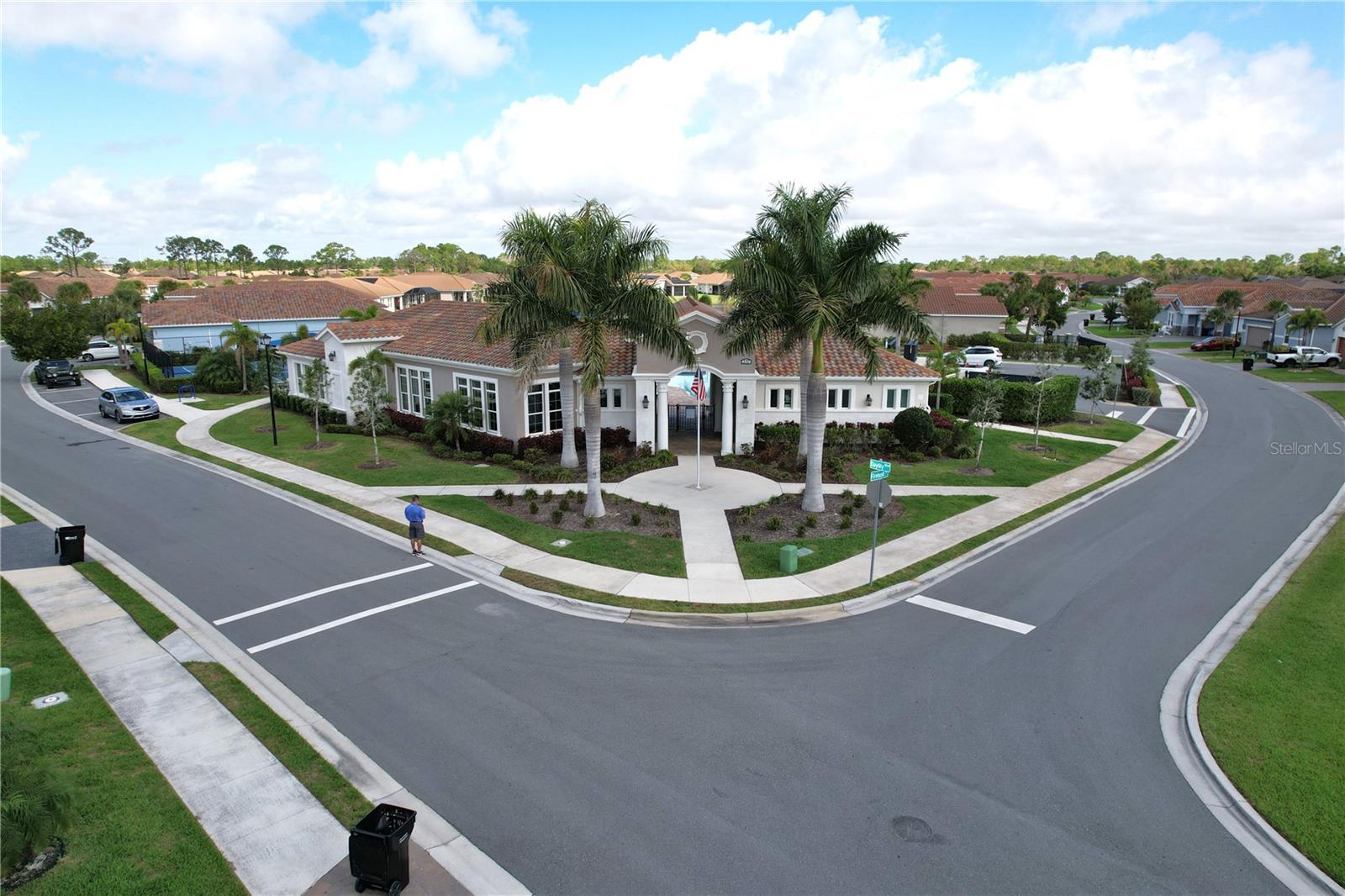 Image 68 of 100 For 286 Daylily Boulevard