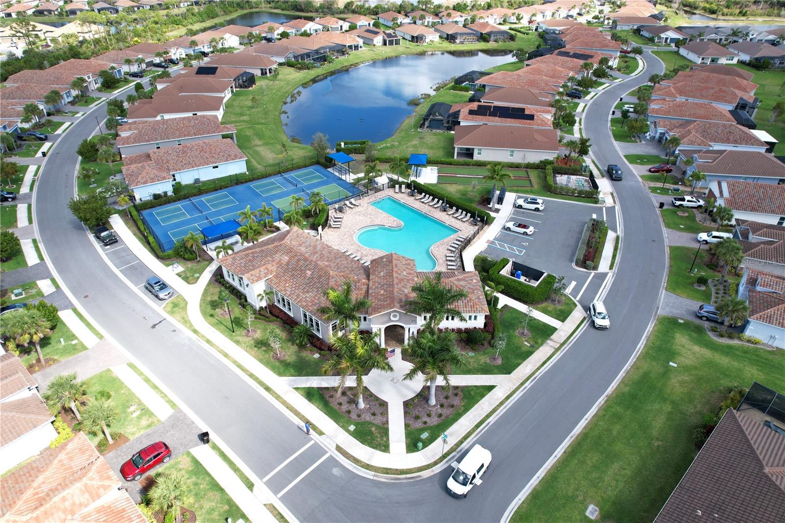 Image 70 of 100 For 286 Daylily Boulevard