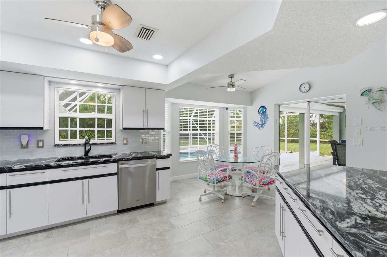 Image 10 of 29 For 5001 Richmond Terrace