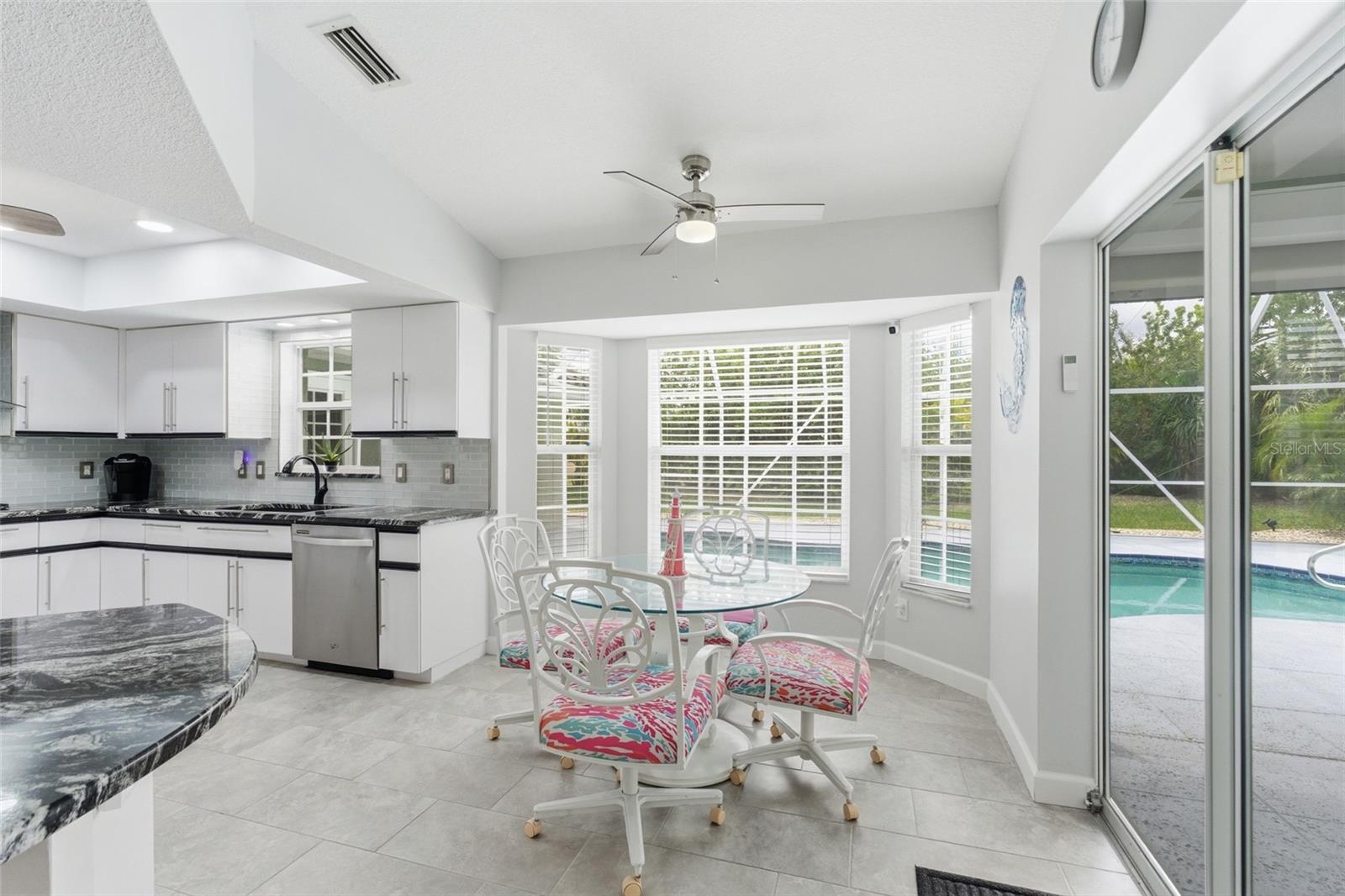 Image 12 of 29 For 5001 Richmond Terrace