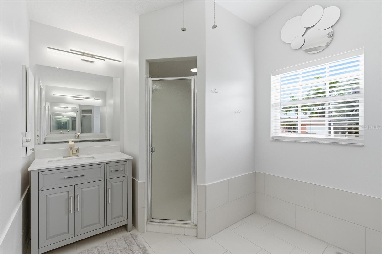 Image 17 of 29 For 5001 Richmond Terrace