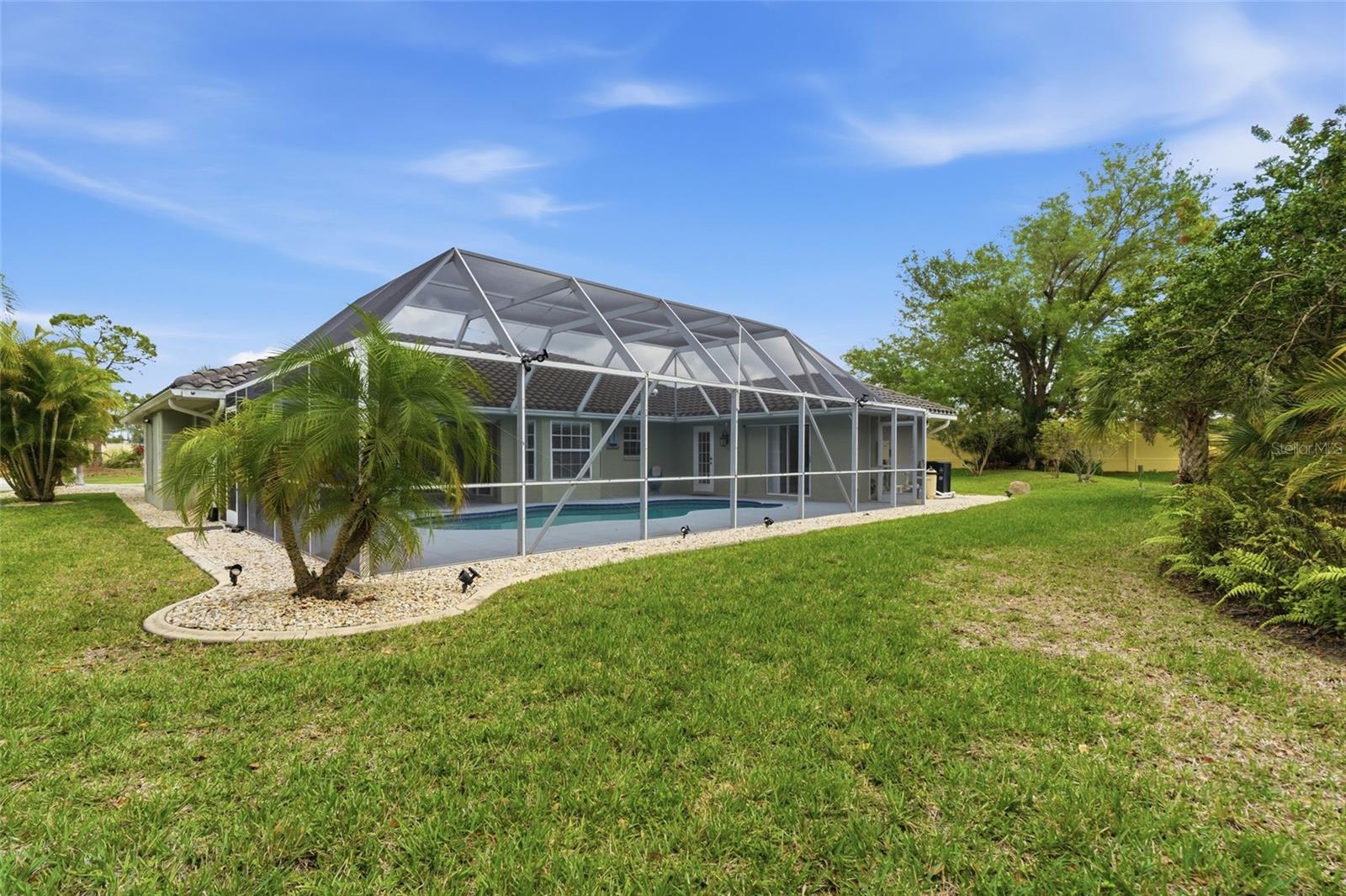 Image 28 of 29 For 5001 Richmond Terrace