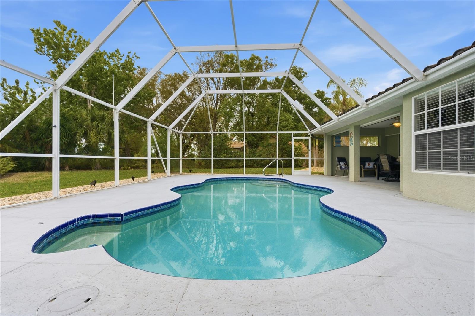 Image 3 of 29 For 5001 Richmond Terrace