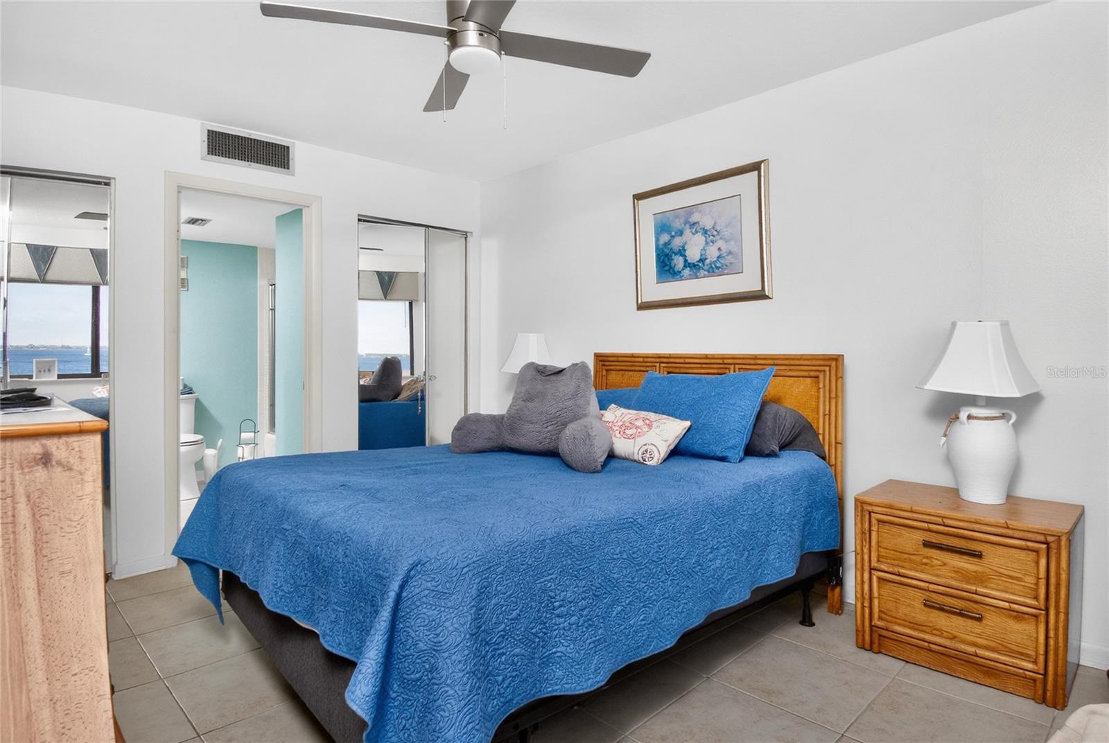 Image 23 of 50 For 1500 Park Beach Circle 5g