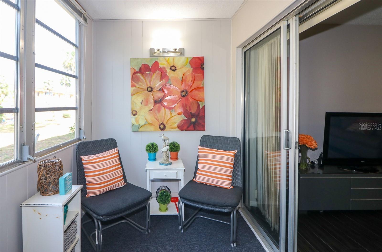 Image 27 of 54 For 2437 Harbor Boulevard 114