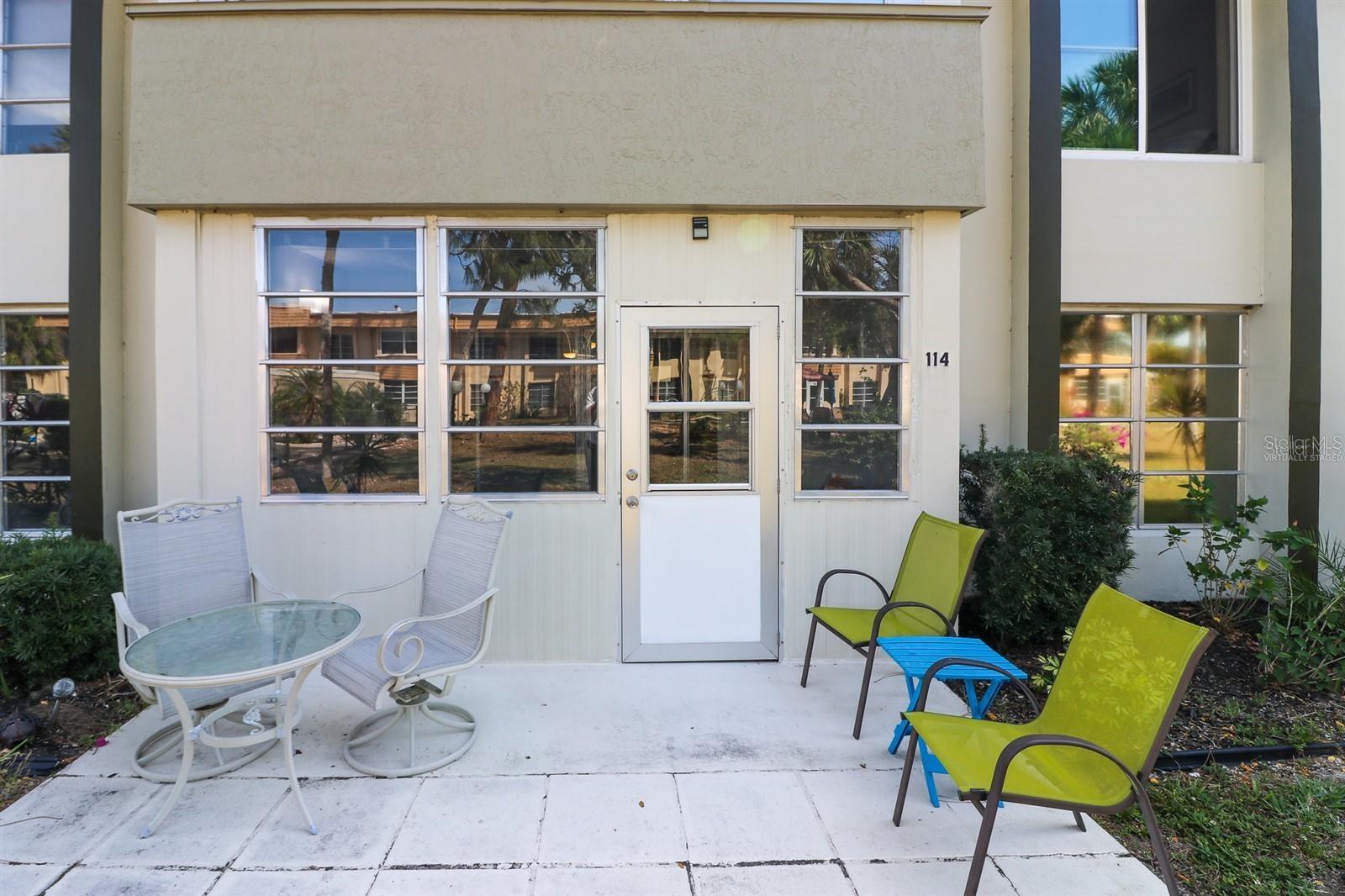 Image 28 of 54 For 2437 Harbor Boulevard 114