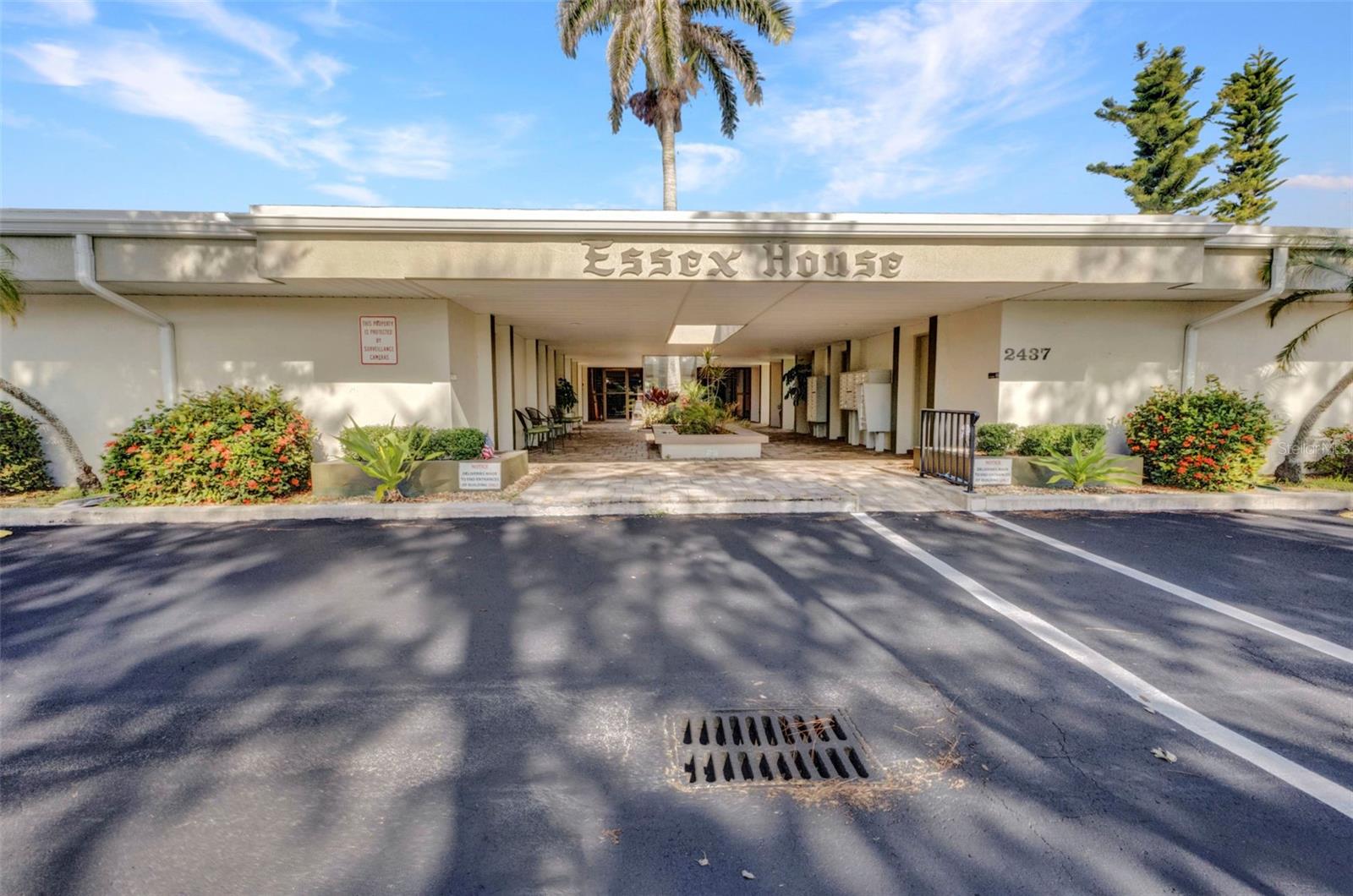 Image 5 of 54 For 2437 Harbor Boulevard 114