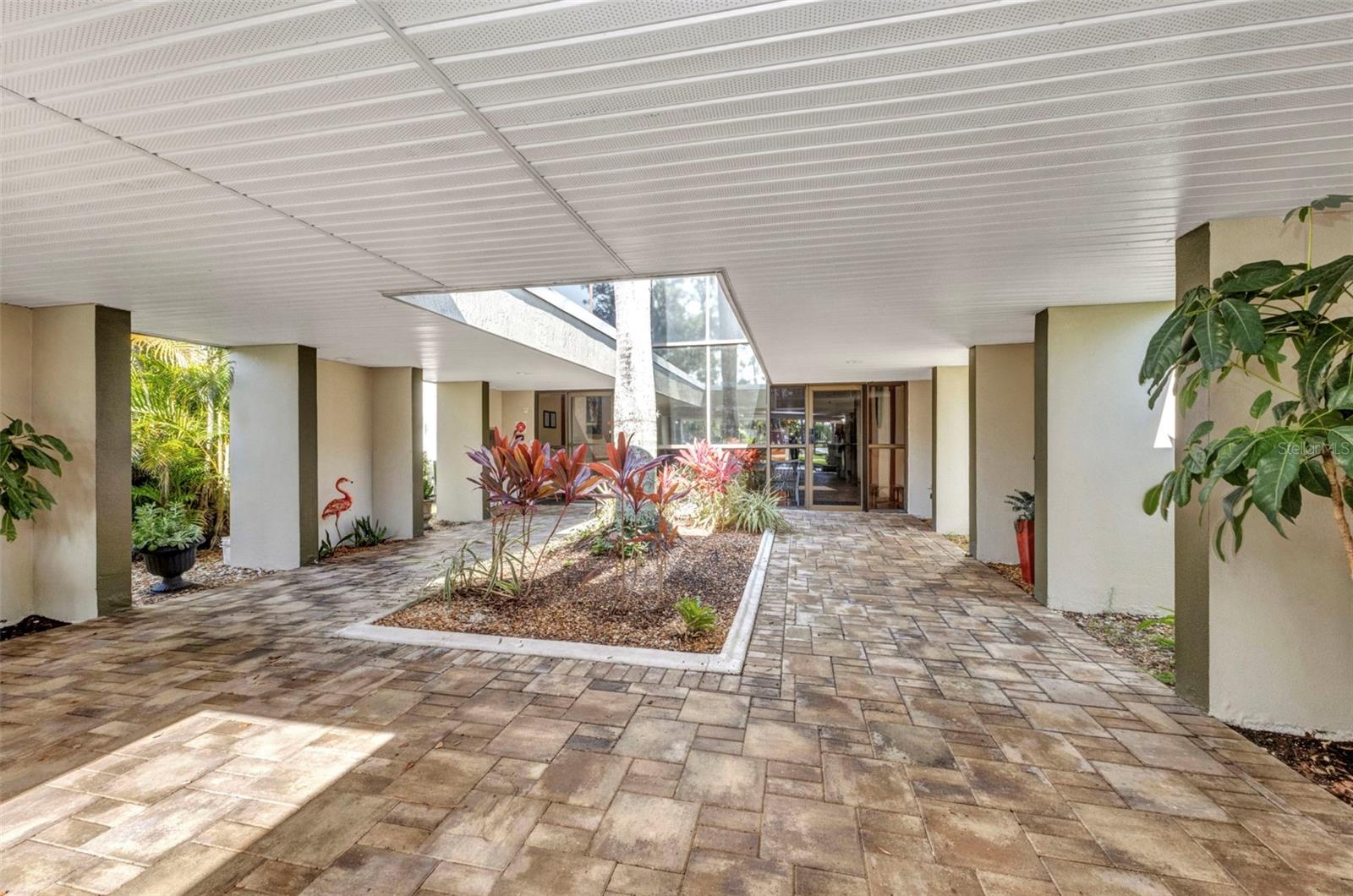 Image 6 of 54 For 2437 Harbor Boulevard 114