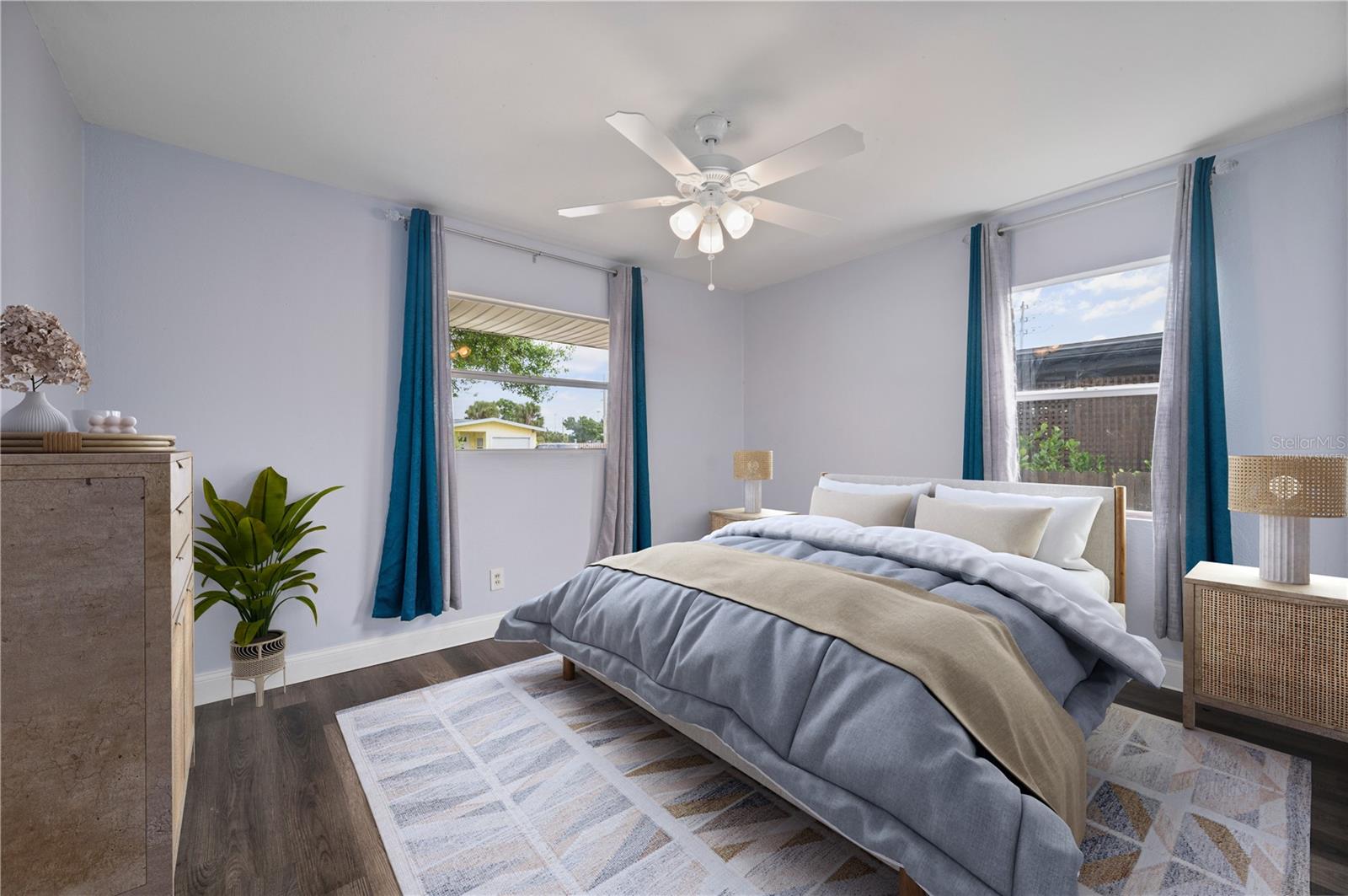 Image 13 of 46 For 525 Burland Street