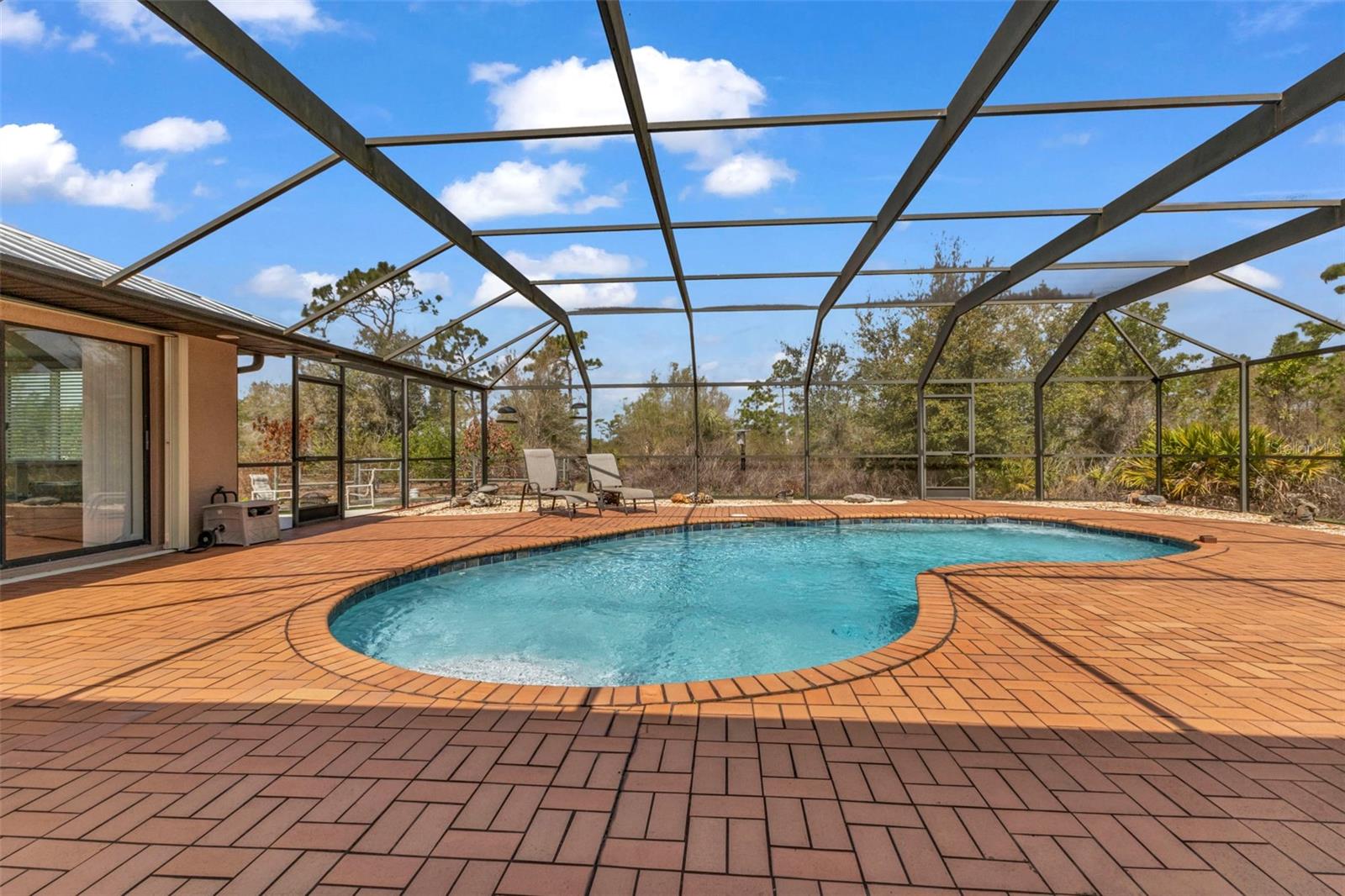 Image 11 of 65 For 29350 Sam Way