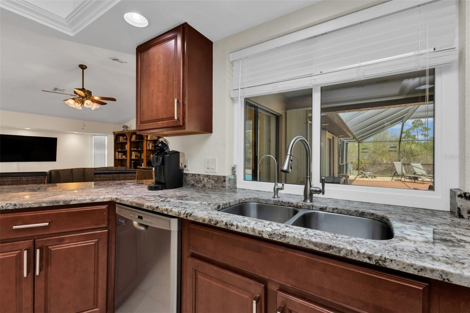 Image 24 of 65 For 29350 Sam Way