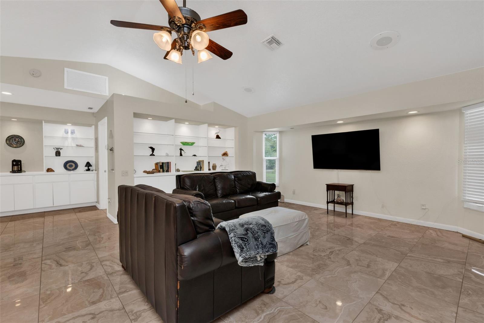 Image 30 of 65 For 29350 Sam Way