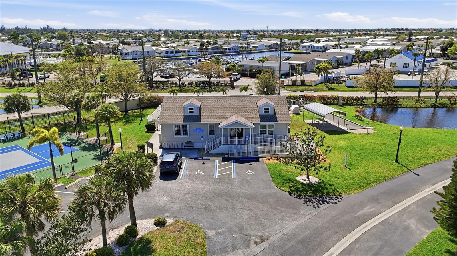 Image 27 of 30 For 24556 Rio Villa Lakes Circle