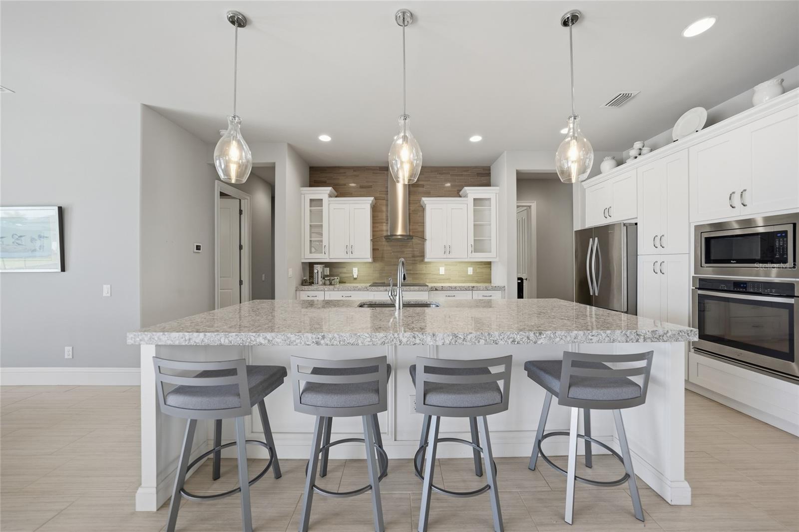 Image 22 of 51 For 1210 Mineo Drive