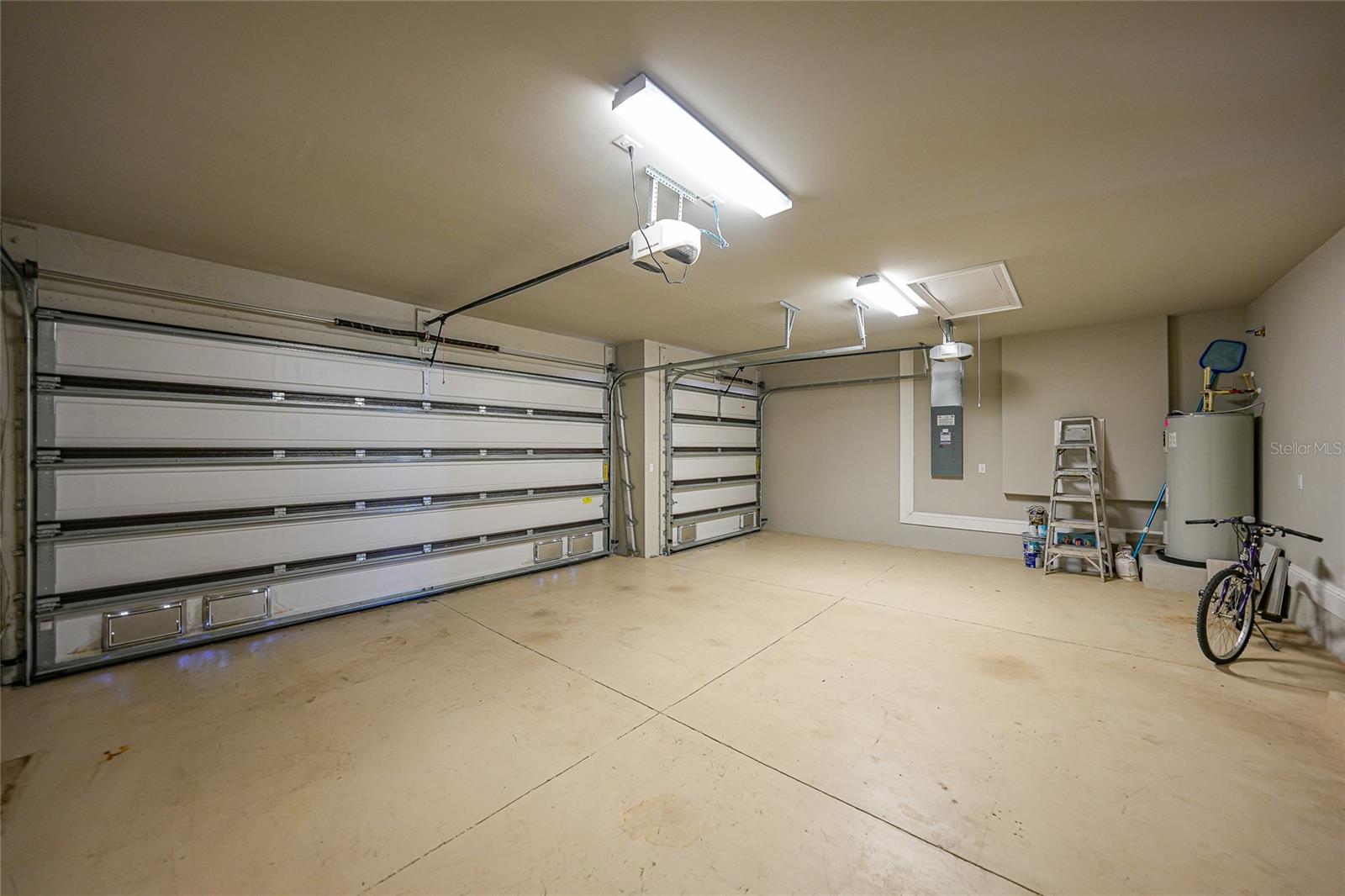 Image 50 of 51 For 1210 Mineo Drive