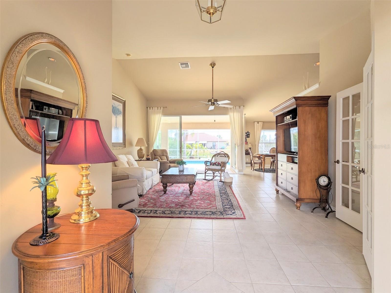 Image 2 of 76 For 546 4th Street