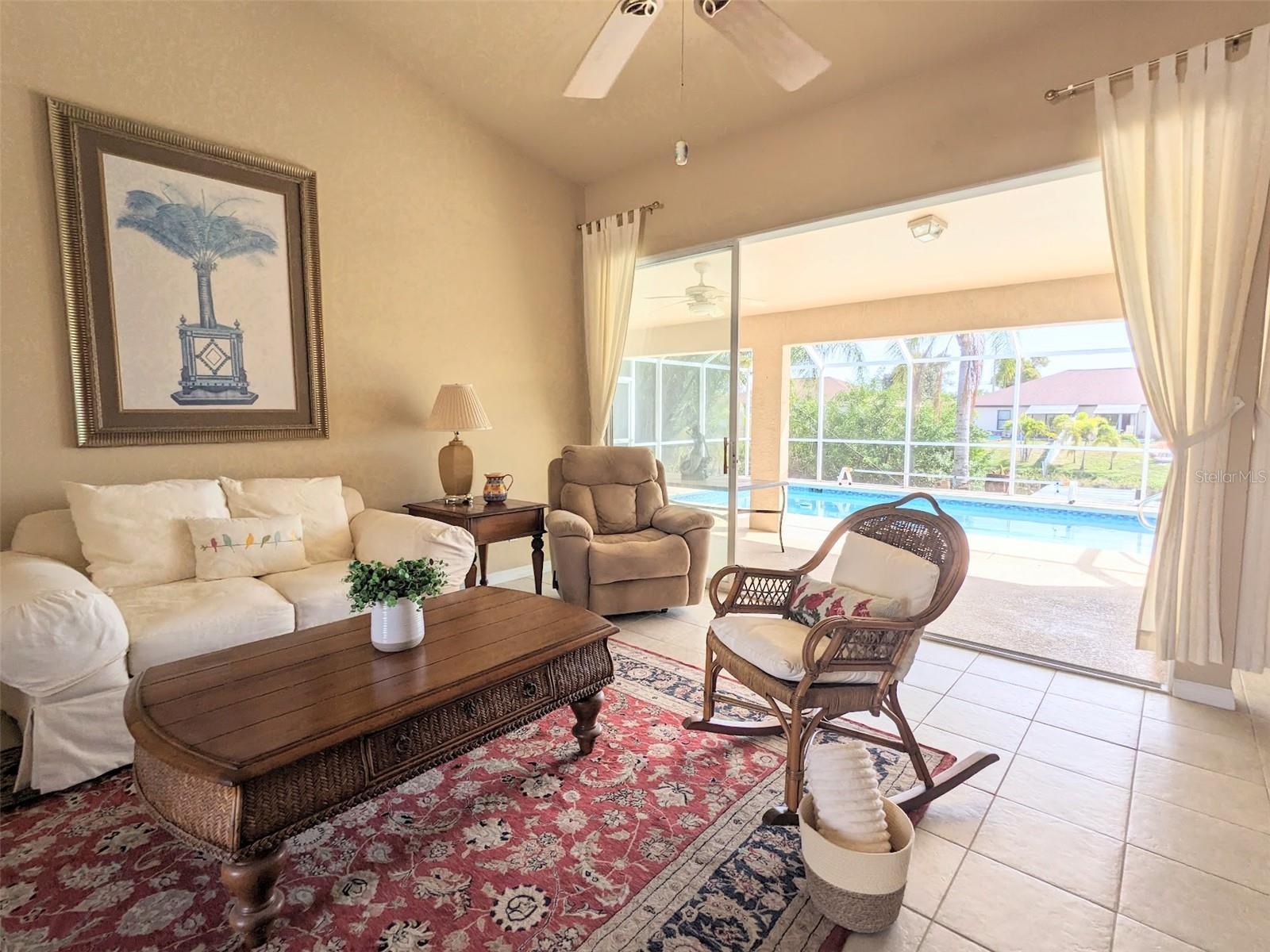 Image 5 of 76 For 546 4th Street