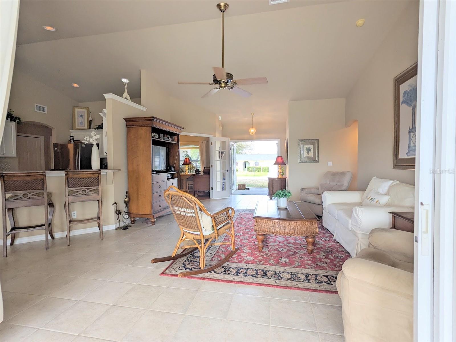 Image 6 of 76 For 546 4th Street