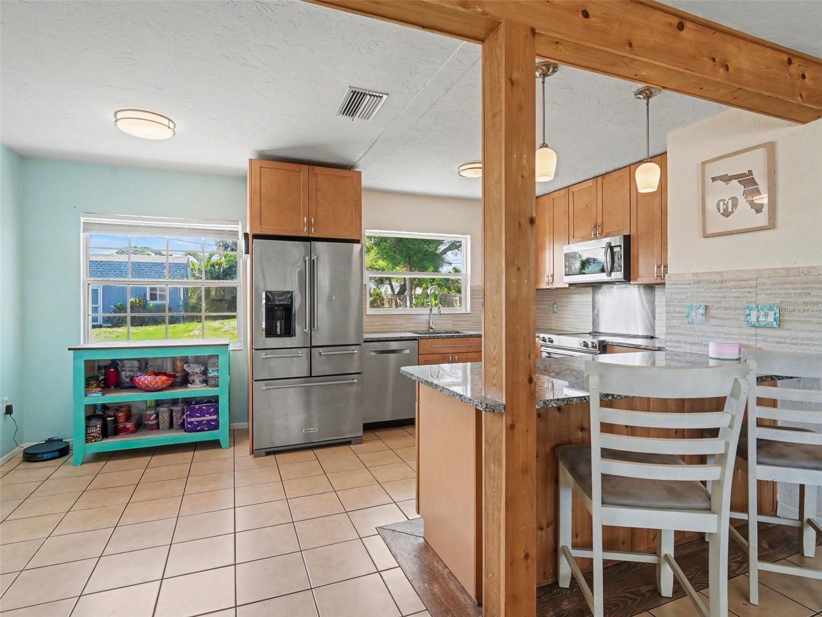 Image 16 of 54 For 1212 Pineland Avenue