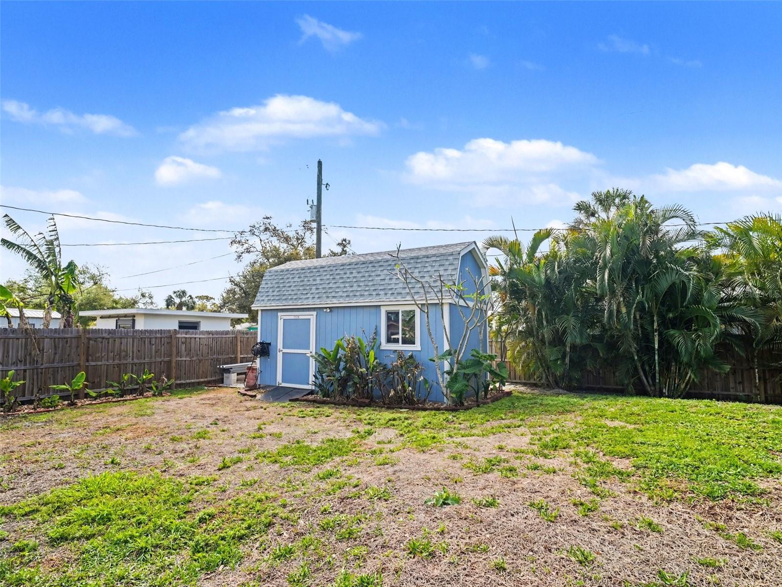 Image 44 of 54 For 1212 Pineland Avenue