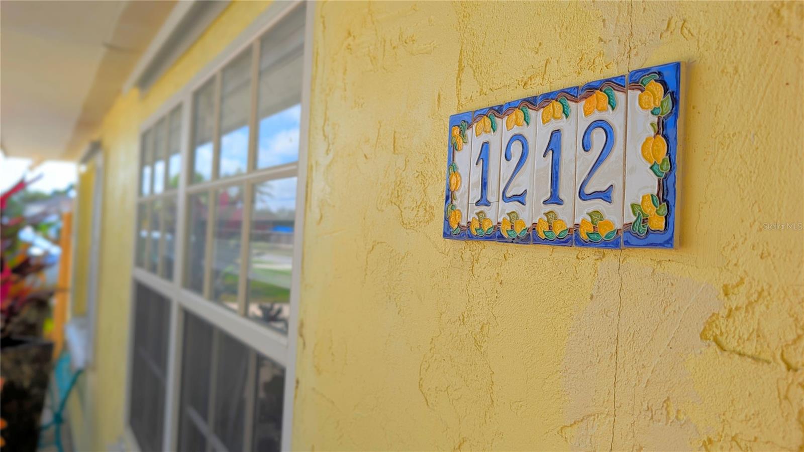 Image 5 of 54 For 1212 Pineland Avenue