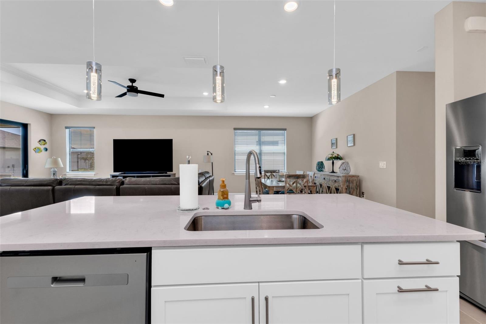 Image 10 of 44 For 2117 Laurifolia Court