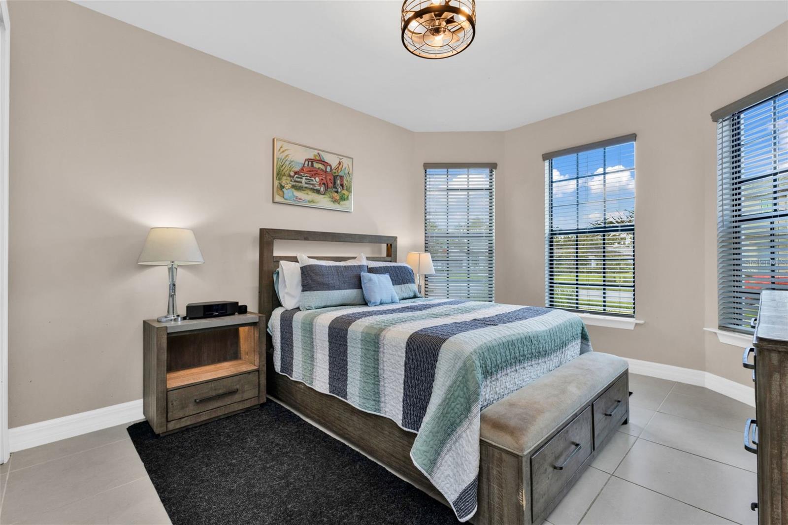 Image 19 of 44 For 2117 Laurifolia Court