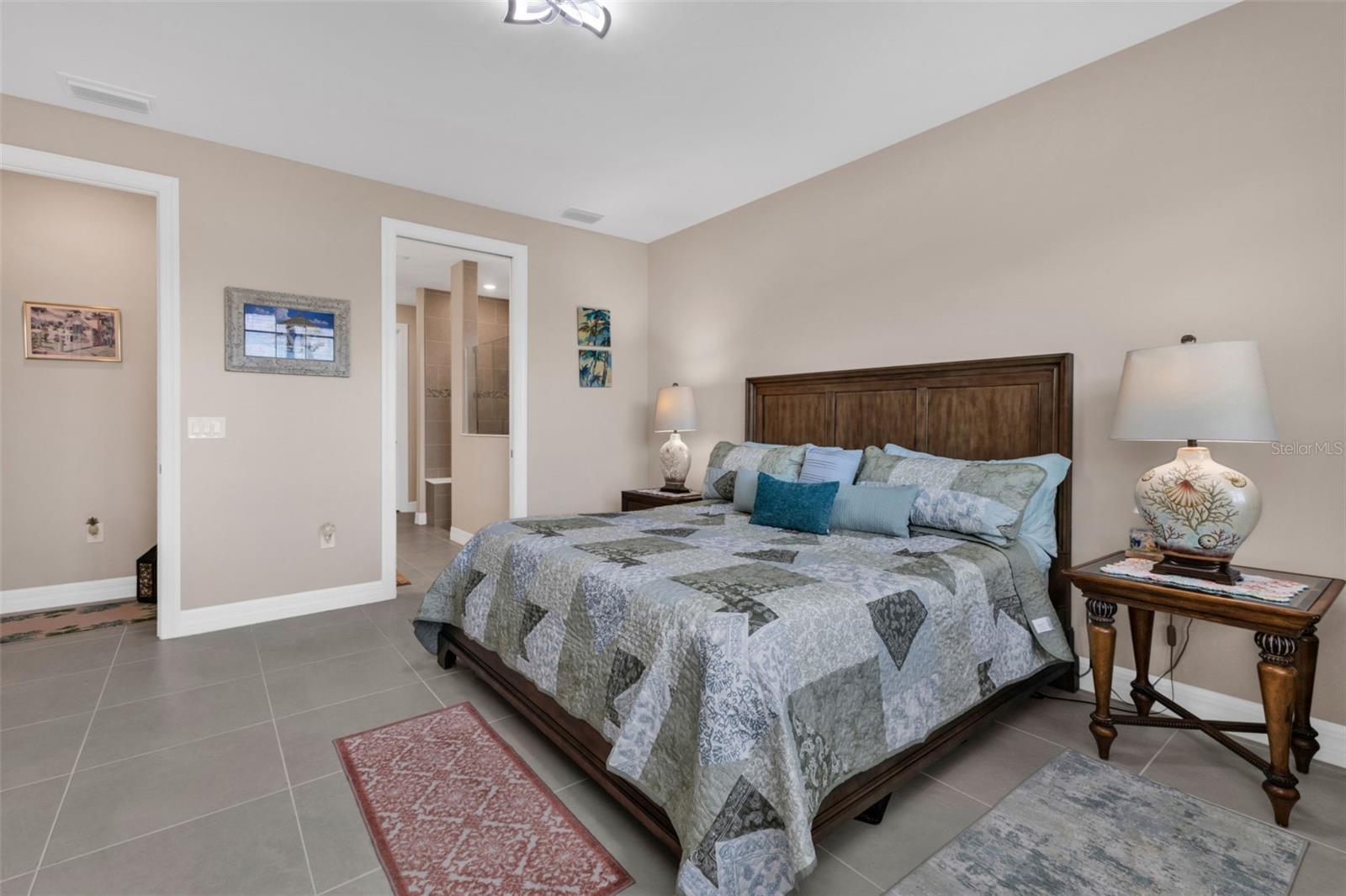 Image 21 of 44 For 2117 Laurifolia Court