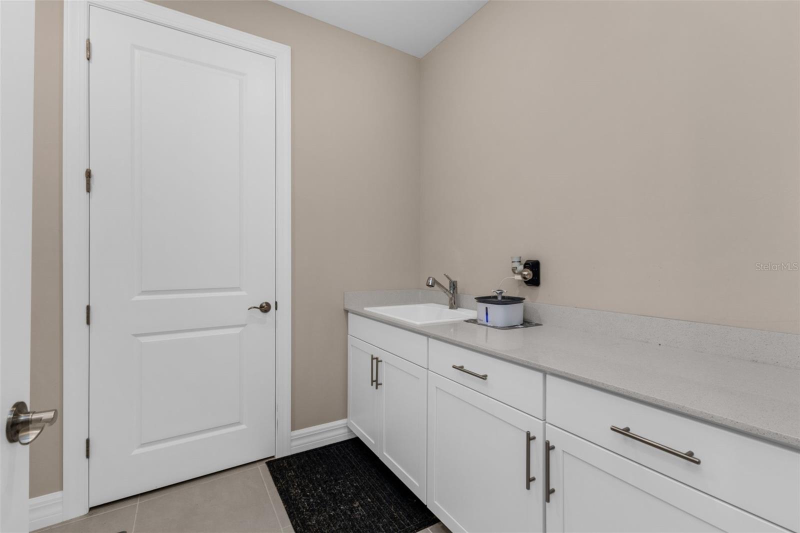 Image 34 of 44 For 2117 Laurifolia Court