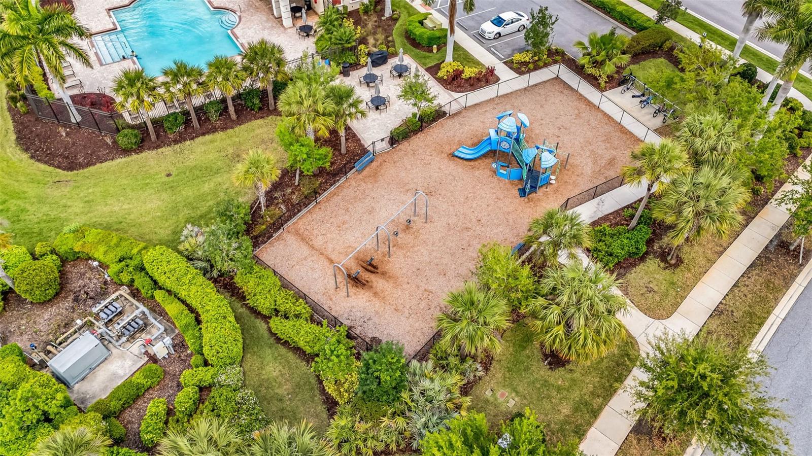 Image 44 of 44 For 2117 Laurifolia Court