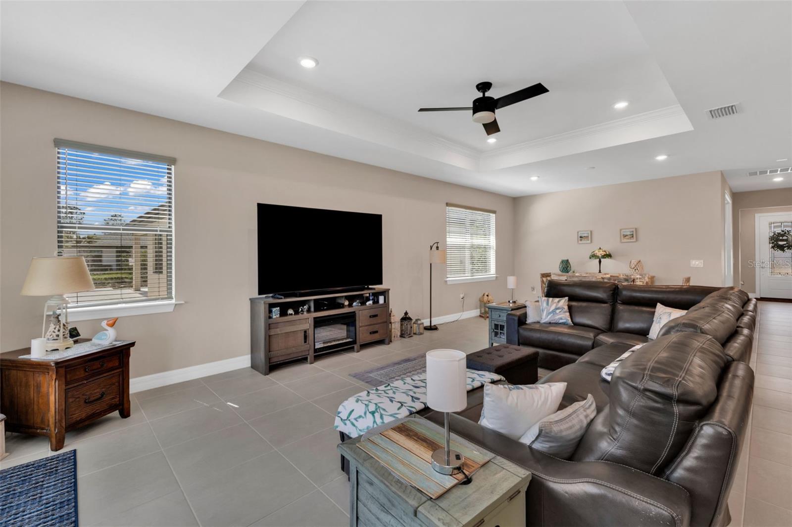 Image 6 of 44 For 2117 Laurifolia Court