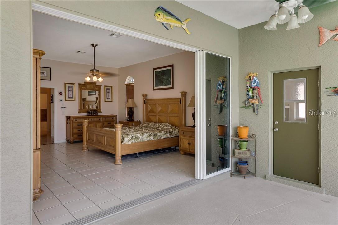 Image 21 of 36 For 15352 Pottstown Avenue