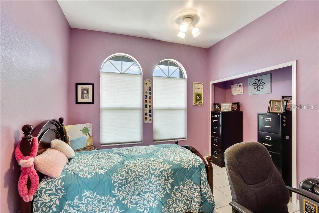 Image 26 of 36 For 15352 Pottstown Avenue