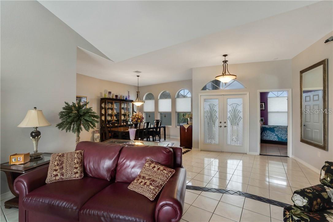 Image 3 of 36 For 15352 Pottstown Avenue