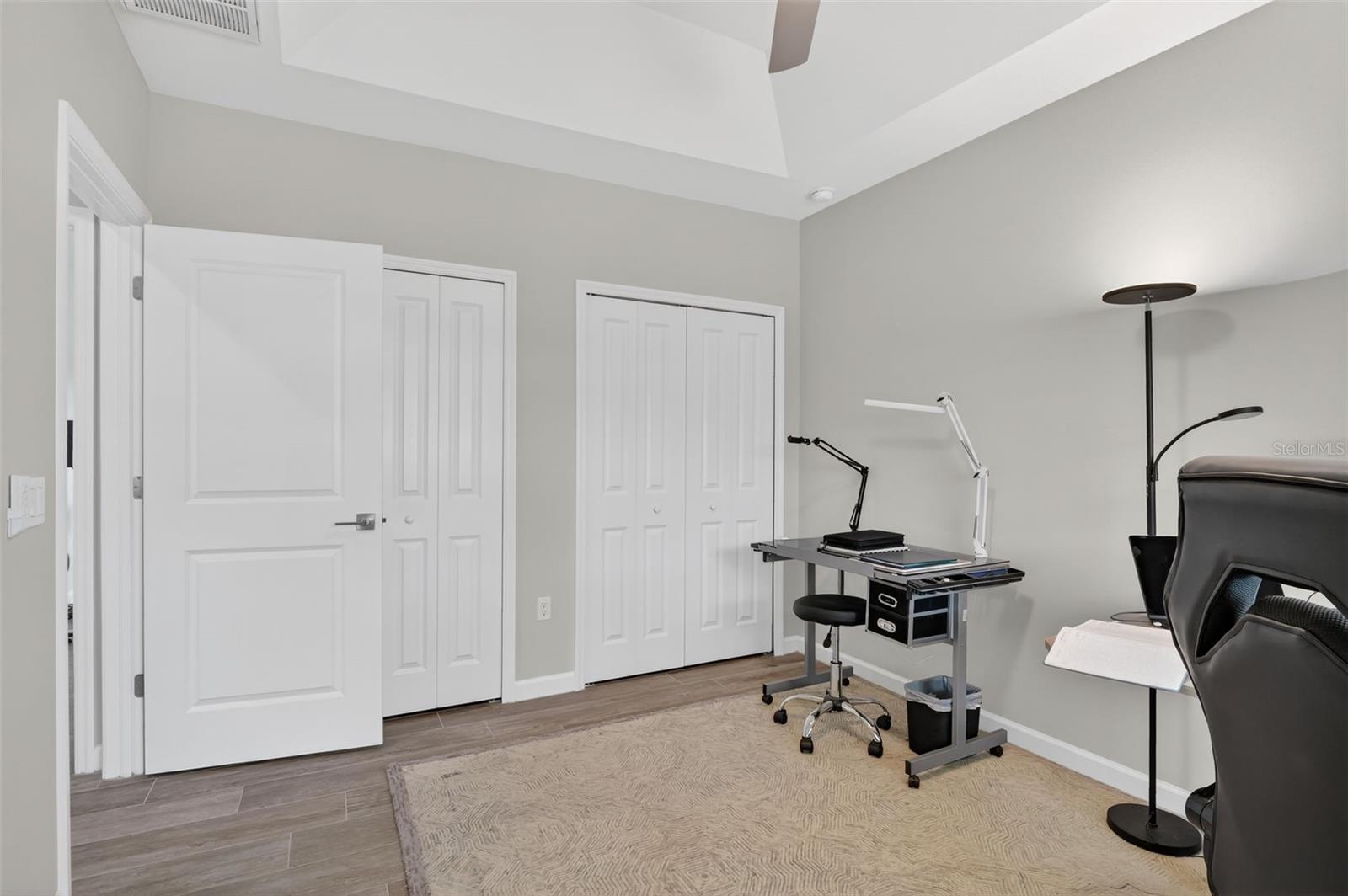 Image 42 of 88 For 230 18th Street