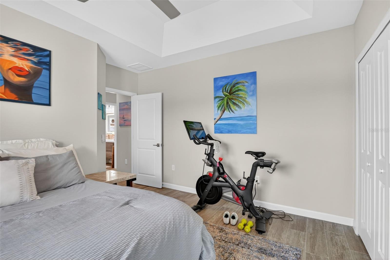 Image 46 of 88 For 230 18th Street