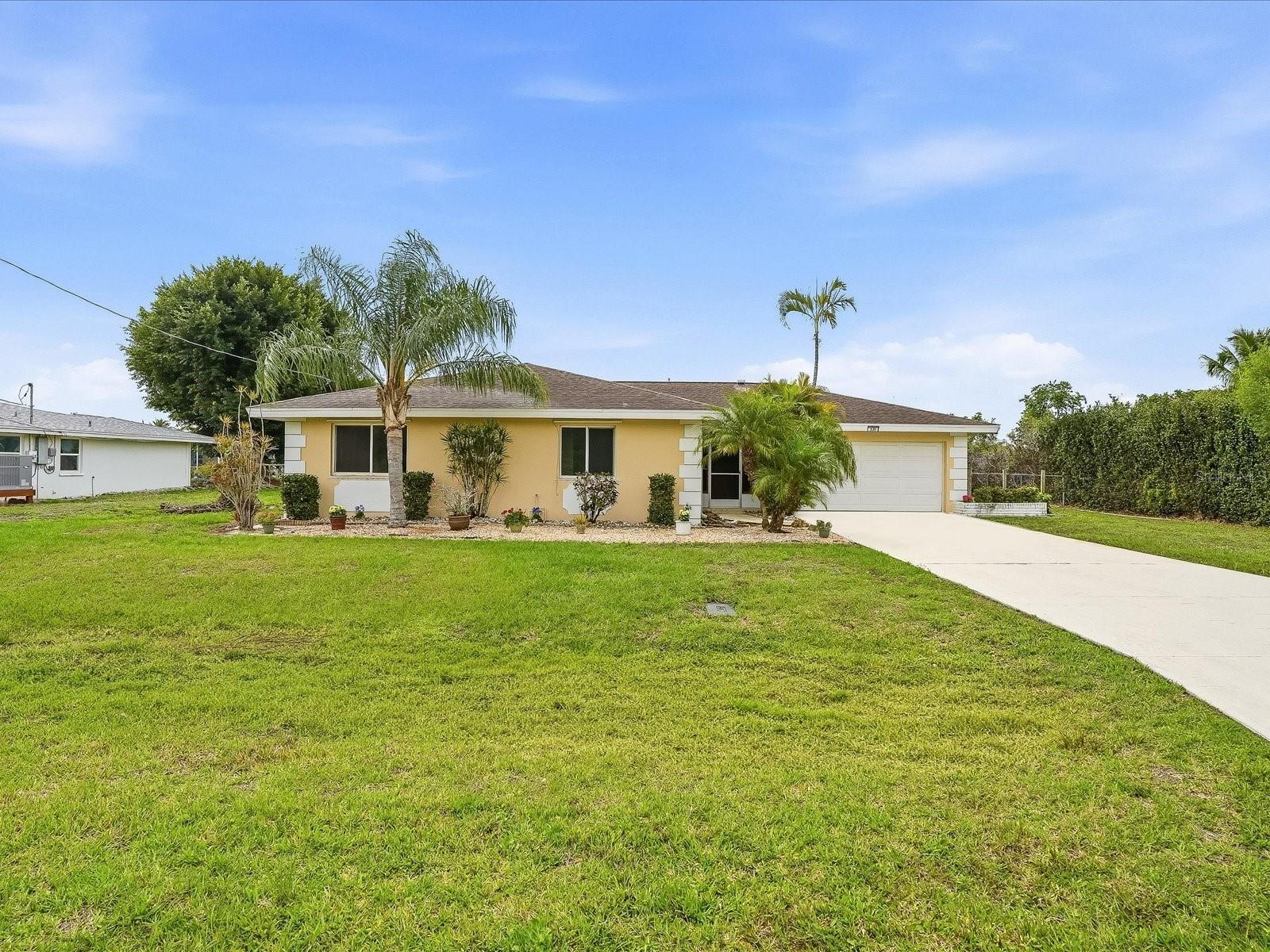 Image 2 of 30 For 235 Pompano Terrace