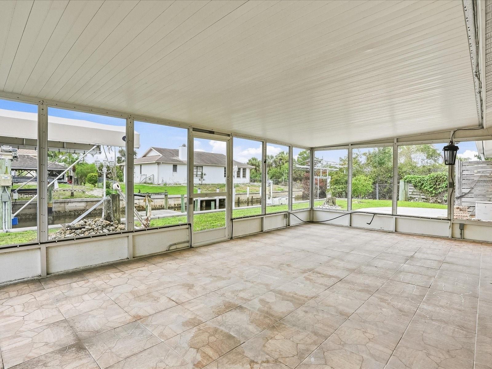 Image 22 of 30 For 235 Pompano Terrace