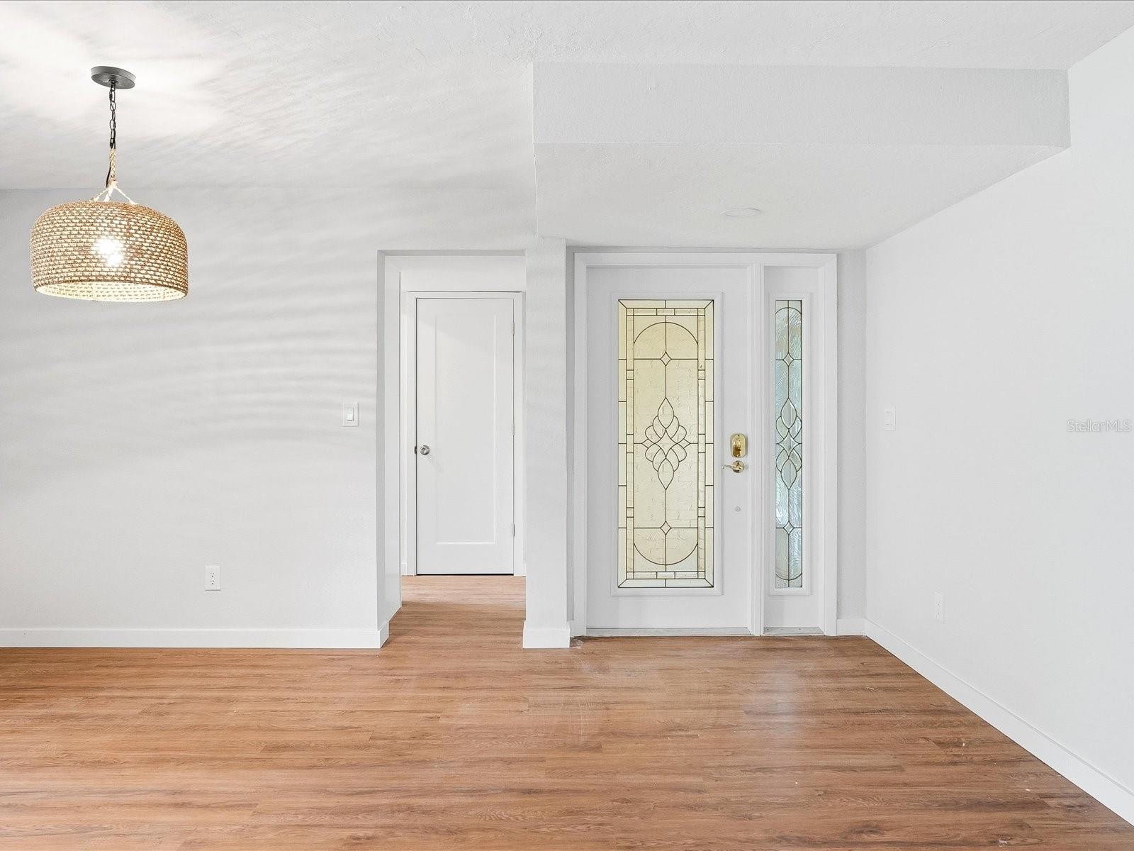 Image 8 of 30 For 235 Pompano Terrace