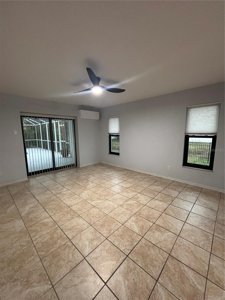 Image 12 of 85 For 8444 Delong Avenue