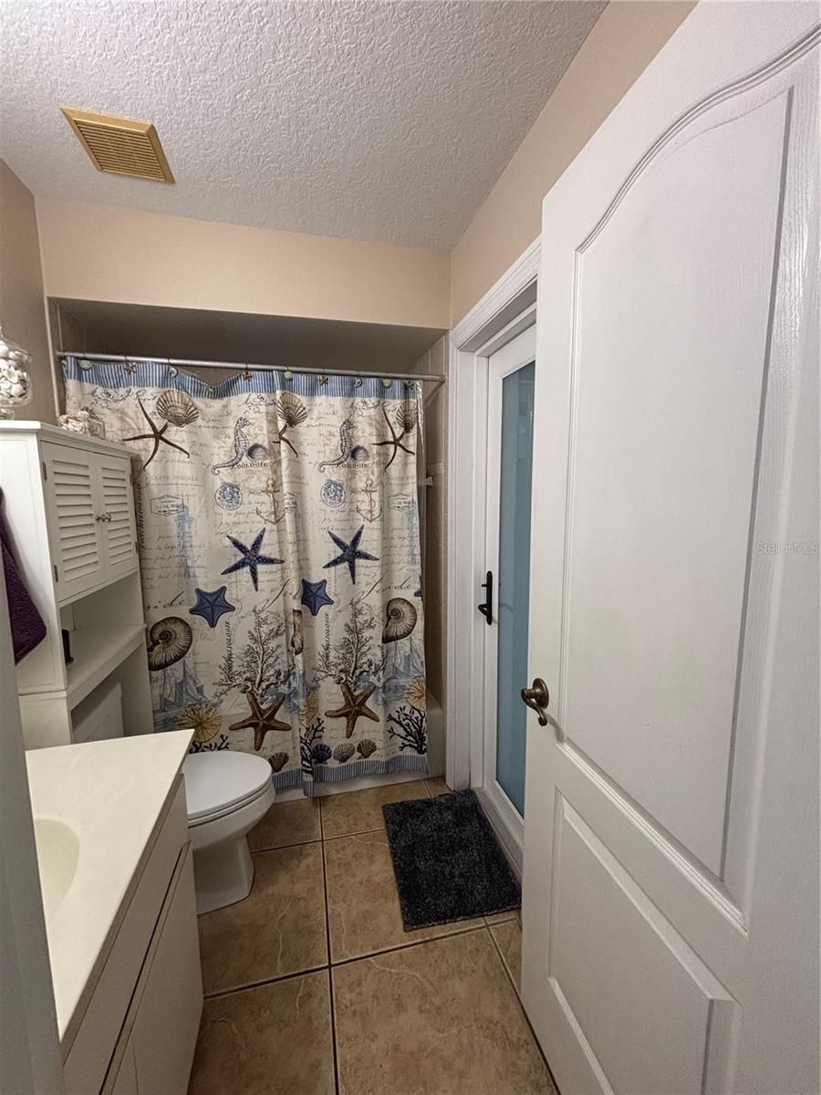 Image 15 of 85 For 8444 Delong Avenue