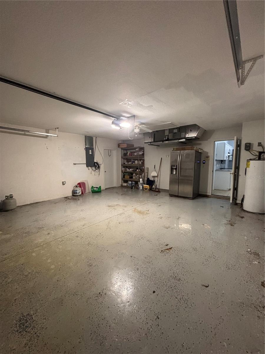 Image 21 of 85 For 8444 Delong Avenue