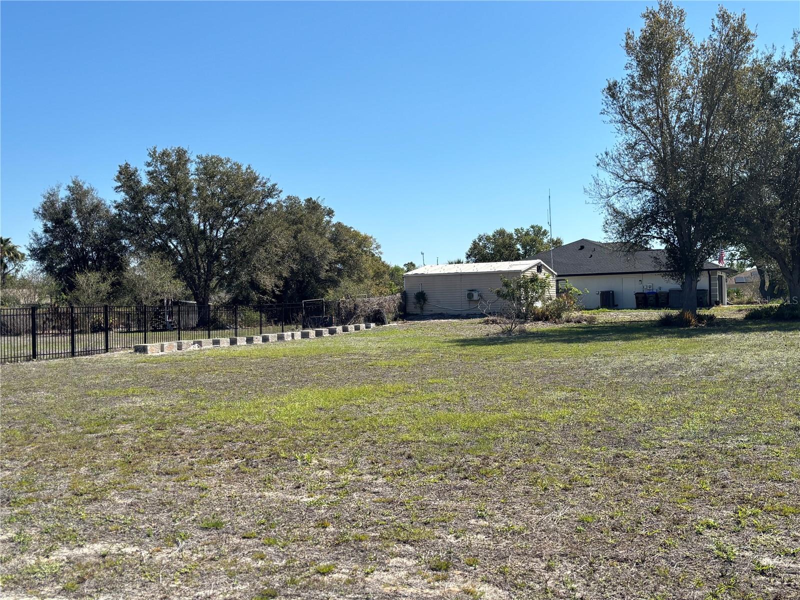 Image 31 of 85 For 8444 Delong Avenue