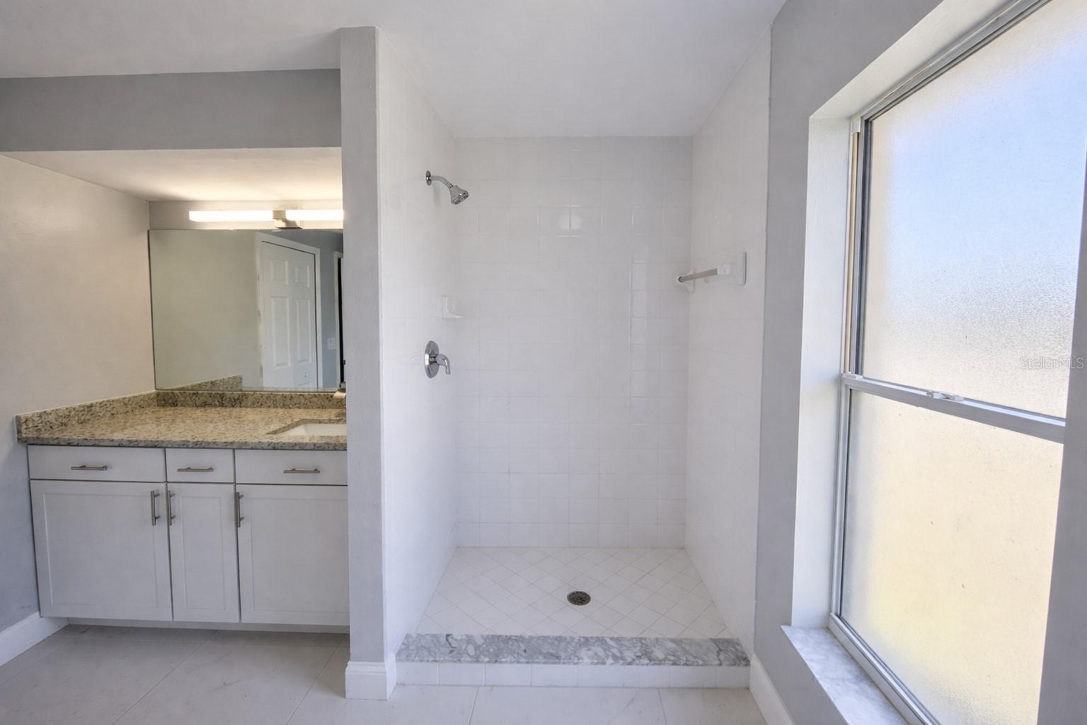 Image 12 of 27 For 3012 40th Street Sw