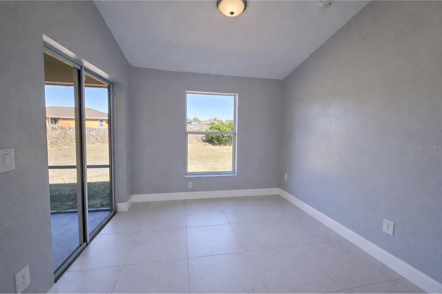 Image 8 of 27 For 3012 40th Street Sw